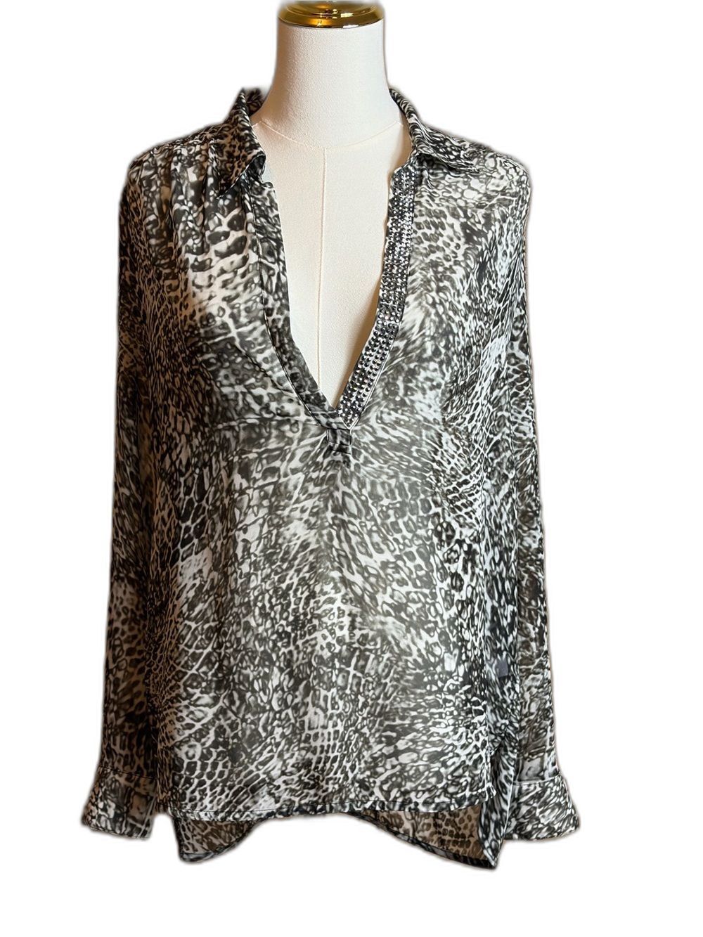 Jennifer Lopez Black and White Sheer Animal-Print Blouse M Roll tab sleeve